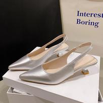 Mada Mada Moteriški Batai Nauji Moteriški Bateliai Kulniuku Vienspalviai Paprasti Vidutinio Kulno Batai Seksualūs Smailianosiai Slingback Elegantiški Proginiai Batai 35 sidabras
