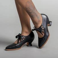 Fashion Retro Mary Jane Pumps Woman Vintage Lace Up Low Heel Dress Zapatos Ladies Brand Design Butterfly Wing Derby Shoes Plus Size 43 35 juoda