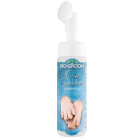 Bio-Groom Paw Scrubber Unscented 236 ml – putos šuns ir katės letenoms plauti, su integruotu šepetėliu, nereikia skalauti