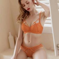 Hot-Selling Red Lingerie Set: Sexy Bandage Large Size Bra for Tempting Gatherings 80C