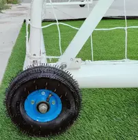 Pastatomi aliumininiai futbolo vartai 5x2m (su ratukais ir tinklu)