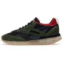 Street Fighter x Reebok LX 2200 Cammy Unisex Bėgimo bateliai Juodi Core-Black Primal-Green H06329 36