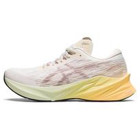 Asics Novablast 3 Cream Fawn Moteriški sportbačiai 1012B288-101 39.5