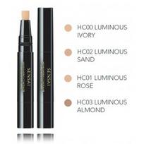 Sensai Highlighting Concealer spindesio suteikianti maskuojamoji priemonė veidui - HC03 – Luminous Almond