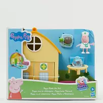 Peppa Pig Peppa's Adventures Peppa Visits The Vet Fun Playset F3757