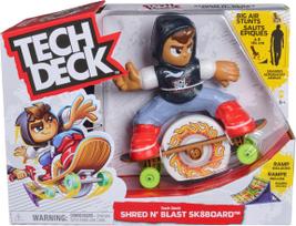 Tech Deck playset Shred n Blast Skateboard