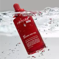 MEDICUBE Red Acne Succinic Acid Peel – spuogus mažinanti rūgštinė kaukė - 40g