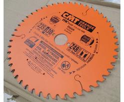 Pjovimo diskas medienai CMT 272; 235x2,4x30,0 mm; Z48; 18°
