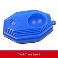 Teniso treniruoklis su automatine atšokimo virvele individualiai treniruotei
