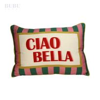Margaspalvė medvilninė pagalvė „CIAO BELLA“, 40x60 cm