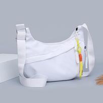 Versatile messenger bag women's commuter waterproof dumpling bag new leisure sports shoulder bag balta