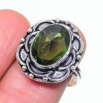 Peridoto brangakmenis 925 prabos sidabro papuošalas žiedas 8 dydis black