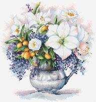 Elegantiškas siuvinėjimo rinkinys kryželiu „Gėlių etiudas“, 23×24 cm