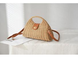 2022 m. moteriška vasarinė didelė šiaudinė rankinė - pintas peties ir crossbody krepšys paplūdimiui ir kelionėms 13x20x6 cm chaki