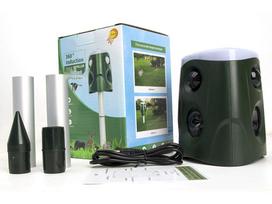 360° Ultrasonic Animal and Bird Repeller with Triple Horn Design for Outdoor Use gray
