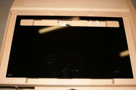Novy 1821 Induction hob with built-in hood Number of burners/cooking zones 4 Slider control with white LEDs. Timer Black Display USED, REFURBISHED, SCRATCHED, NOT ORIGINAL PACKAGING