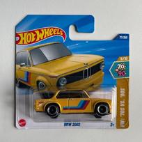 Hot Wheels Mainline Modeliukas BMW 2002 yellow