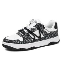 Trendy Graffiti Men Skateboarding Shoes Men High Quality Antiskid Damping Walking Sports Shoes Leisure Sneakers Male Zapatillas 39