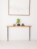 Ąžuolinis konsolinis staliukas Bold Frame EIKSVART, natūralus ąžuolas, 80 cm