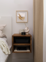 Ąžuolinis naktinis staliukas Bold Frame NORDIC OAK, natūralus ąžuolas
