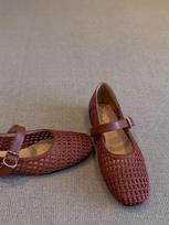 Avikailio versija~ Natūralios odos nišiniai retro tinklelio pinti sekliapadžiai vienos sagties moteriški plokščiapadžiai Mary Jane tipo batai 35 balta