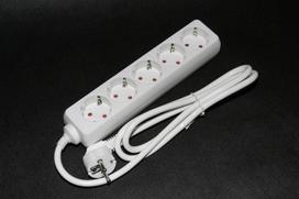 Prailgintuvas 5 lizdų 3m su įžeminimu 1,5mm² Balta