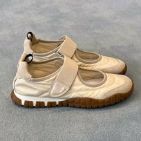 Soft leather version~ miu home leather inner height increase Mary Jane single shoes women's 2025 new Velcro casual ballet shoes 35