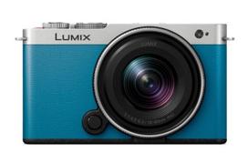 Panasonic Lumix DC-S9 + 18-40mm Turquoise Blue & Silver