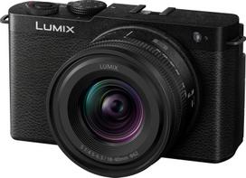 PANASONIC LUMIX S9 camera system + 18-40 mm lens, black (DC-S9NE-K)