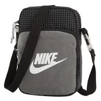 Nike Petnešėlės Rankinės Juoda Pilka Spalva Laisvalaikio CV1408-010 Laisvalaikio CV1408-010