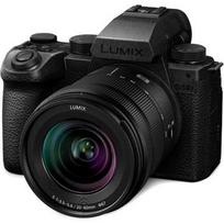 Panasonic Lumix DC-S5 IIX  + LUMIX S 20-60mm F3.5-5.6