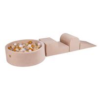 Kreminės spalvos iš aksomo putų žaidimų aikštelė 4 vnt. aukštis 30 cm 225x90 cm Montessori – Meowbaby