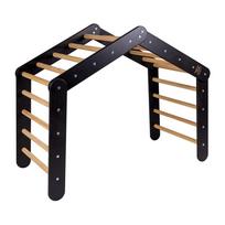 Juodos spalvos laipiojimo trikampis iš pušies masyvo 61x112x94 cm Montessori – Meowbaby