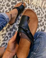 Spot independent station large size set of toe slippers 2021 summer new European size flat bottom retro sandals wish2025 35 juoda
