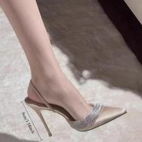 Spring New Baotou Sandals Fashion Pointy Shallow Mouth Glitter Set Foot Anti-slip Wear-resistant Stiletto Heels 35