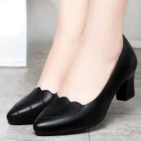 Fashion 2025 Spring and Autumn New Women's High Heels, Fashionable Soft Leather, Medium and Low Tailored Shoes, Anti Slip Work Shoes 35 juoda