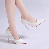 Aukštakulniai smailianosiai stiletto raudonu padu madingi moteriški batai sekli aukštakulniai raudonu padu aukštakulniai Lolitos batai 34-43 34