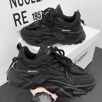 Men's White Platform Sneakers Thick Sole Sports Shoes Men White Chunky Sneakers Casual Soft Soles Breathable Mesh Men Sneakers 39 juoda