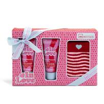 Rinkinys Idc Institute In Love Foot Care moterims: pėdų losjonas, 60 ml + pėdų šveitiklis, 60 ml + kojinės, 1 vnt.