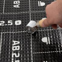 Bingomat AB-25s alubutilinė 2,5 mm garso izoliacijos kilimėlis, 25×50 cm, automobiliams ir pramonei