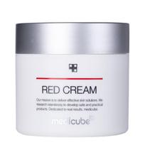 Medicube Red Cream 2.0 – raminantis kremas riebiai ir probleminei odai 50ml