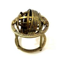 Antikvarinis žalvarinis graviruotas ginkluotas rutulys Astrolabe Maritime Nautical Collectible Globe.