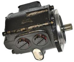 Dalis Case-IH technikai 432244A3 Siurblys, hidraulinis