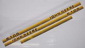 Dalis John Deere technikai TR6100JD Lipdukų rinkinys "John Deere 6100"