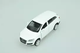 MSZ Automobilis AUDI Q7, 1:43