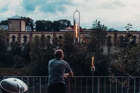 Kabantis laikiklis HOFATS SPIN 120 sidabro
