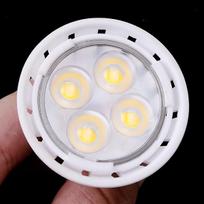 5.5W GU5.3 MR16 12V balta 4 LED lemputė, prožektorius, keraminis, ryškus SM balta