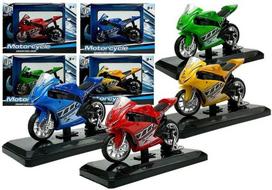 Sportinio motociklo modelis su garsais