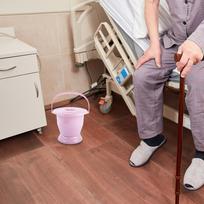 Bedside Urinal Potty Bucket Commode Toilet Chamber Pot ,Spittoon with Lid and rožinė