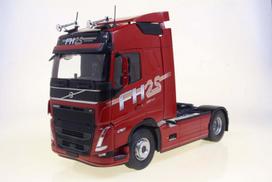 Diecast Modelis SOLIDO S2400104 VOLVO TRUCKS FH GLOBETROTTER XL 25 YEARS EDITION RED 2023 1/24
